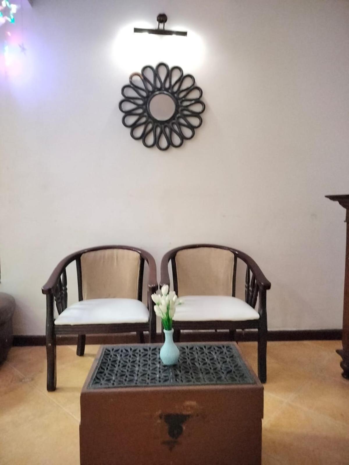 Goa Yellow House Apartment *