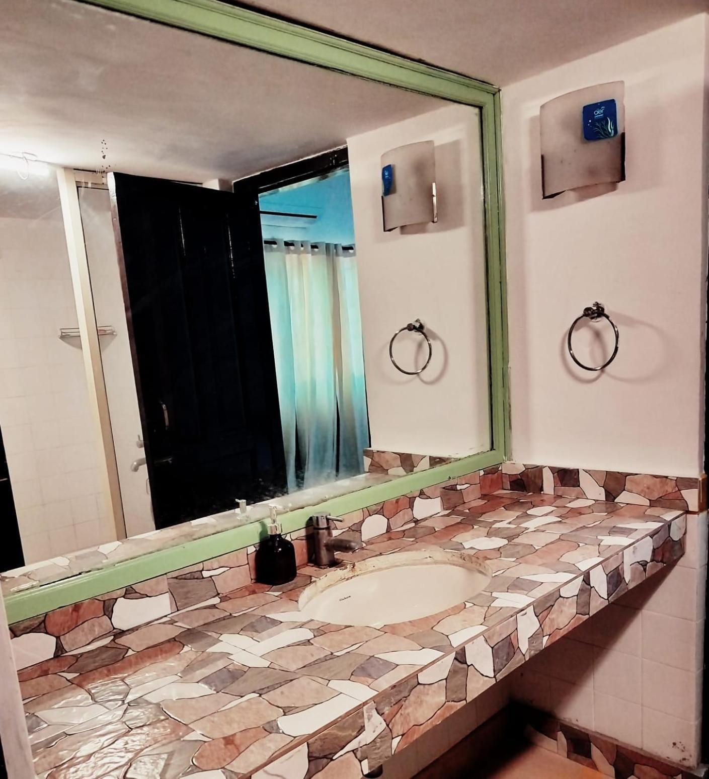 Goa Yellow House Apartment Calangute